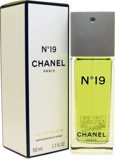 chanel no 19 eau de toilette 50ml|where to buy chanel 19.